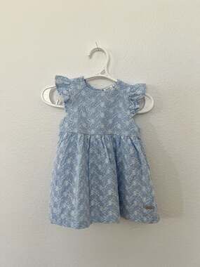BuKids Bebe Baby Girl Blue Eyelet Flutter Sleeve Dress 3-6 Months